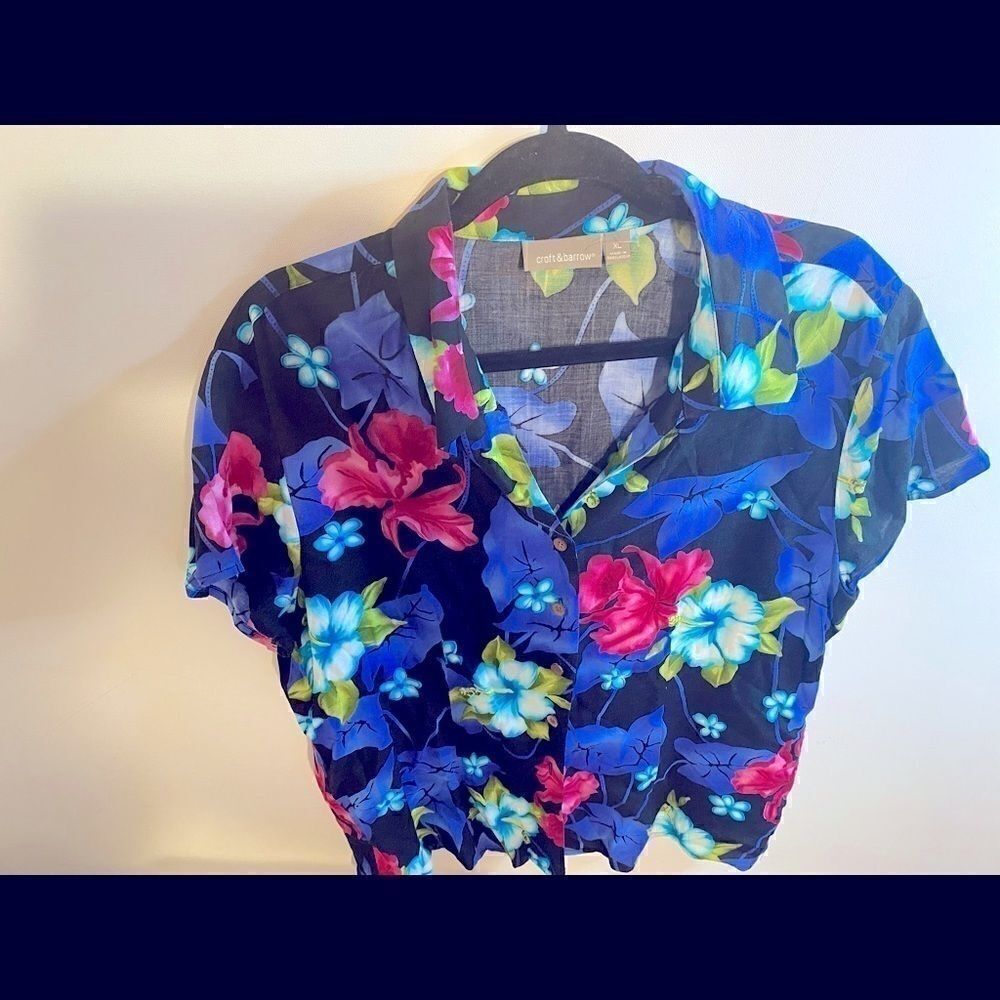 🥀Croft & barrow women’s Floral Fashion Top XL